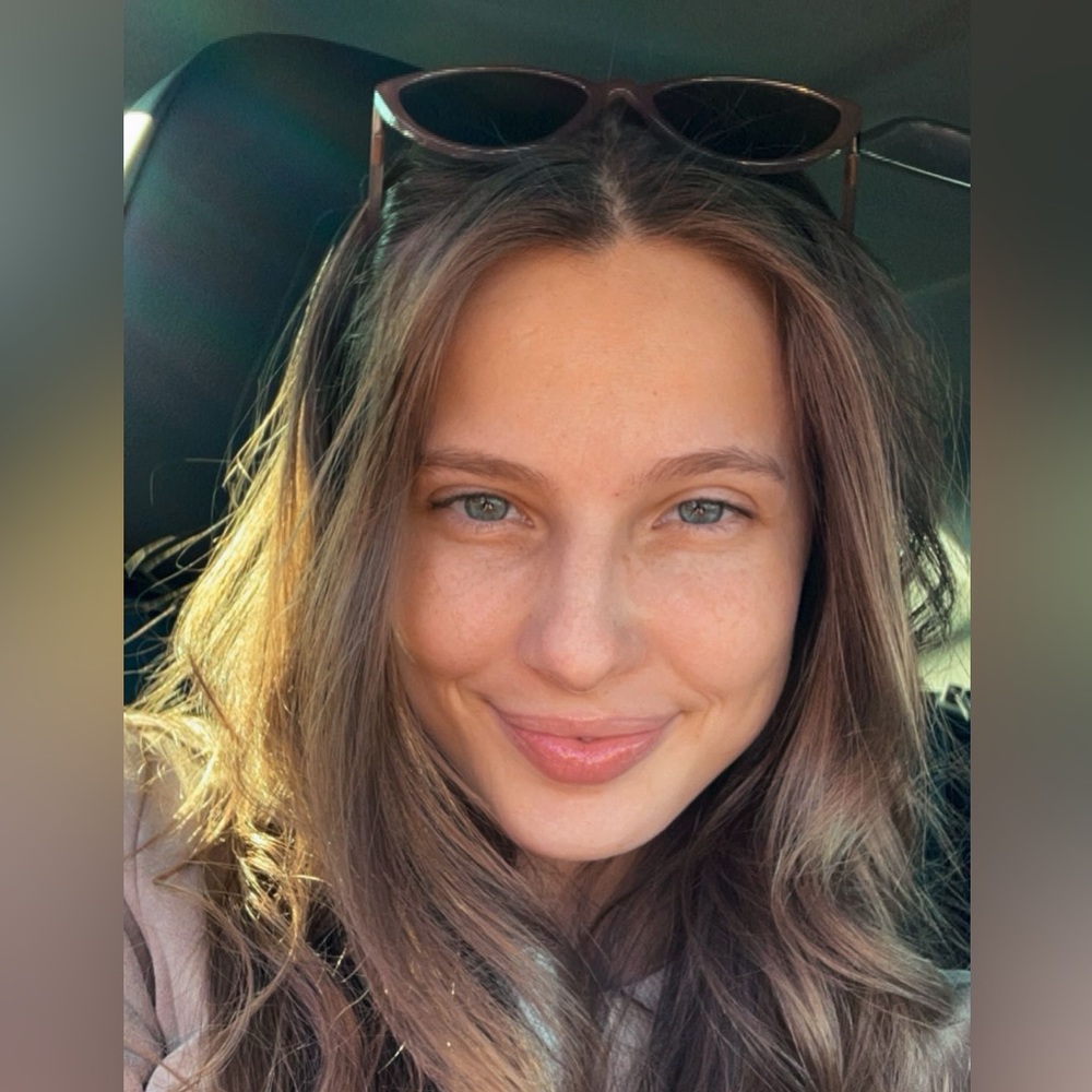 Meet your Posher, Carissa